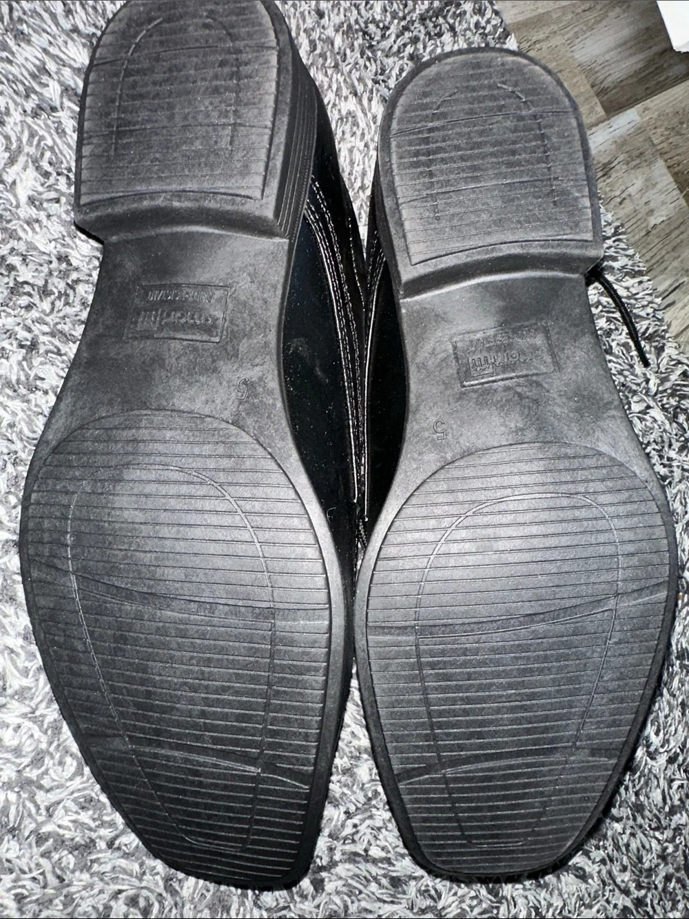 SmartFit Boy’s Black Lace-Up Dress Shoes